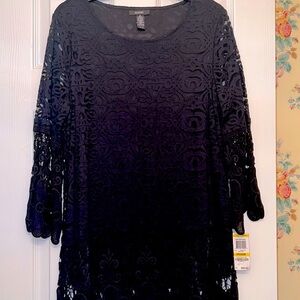 NWT- Alfani lace tunic top